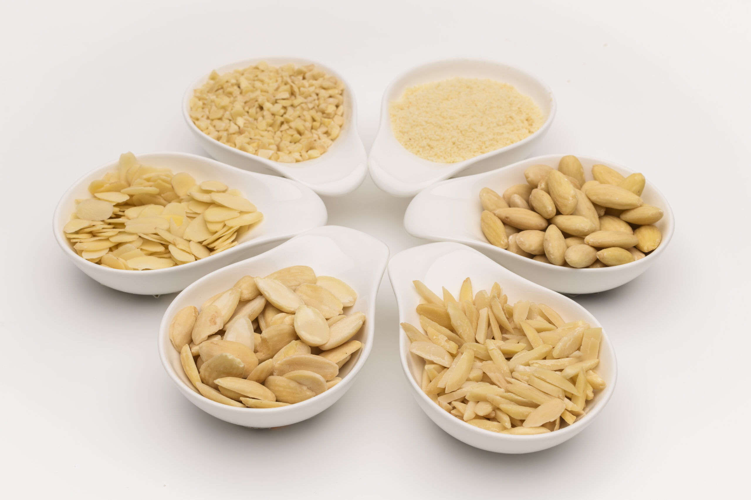 The uses of the different types of processed almond - Manolet Almonds